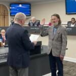 Mayor Joe Pitts swears in Eric Claunch as a City Council member on Feb. 19, 2026. (Christian Brown)