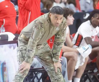 Austin Peay defeated Bellarmine 90-70 during ASUN conference action Saturday on Gary Mathews Court at F&M Bank Arena. Photos by Robert Smith | APSU Athletics