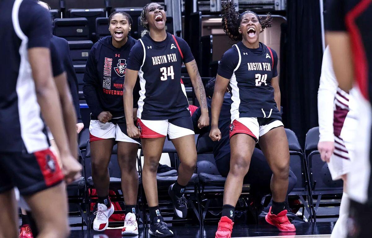 The Austin Peay women's basketball team wins over the Eastern Kentucky Colonels on March 5, 2026. (Casey Crigger/APSU Athletics, contributed)