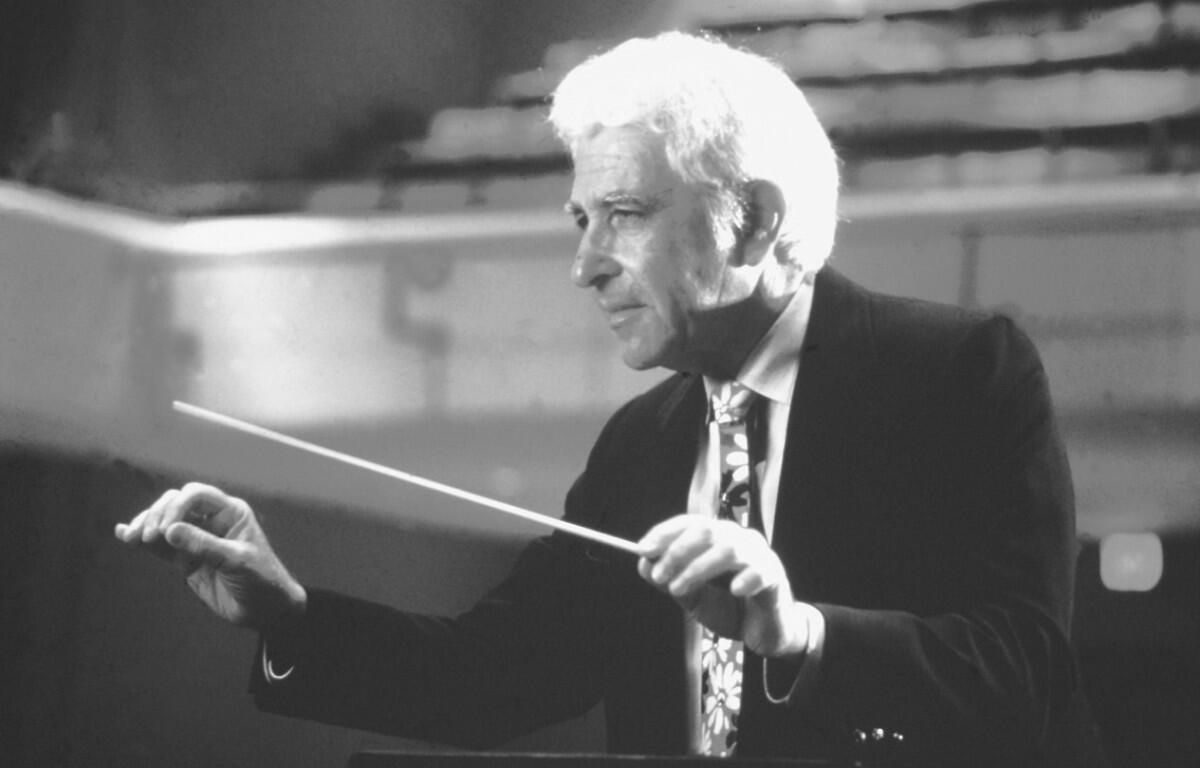Dr. Solie Fott conducting students. (APSU, contributed)