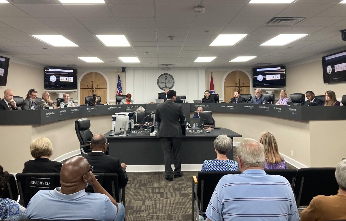 Rustom Khouri addressing the Clarksville City Council on April 2, 2026. (Christian Brown)