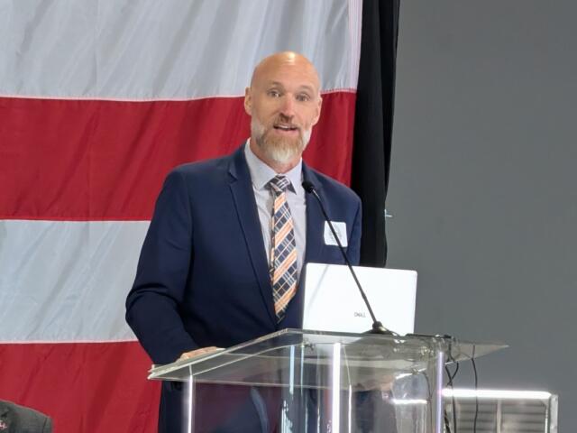 Clarksville mayor candidate Brian Zacharias speaks at the Clarksville Industrial Association meeting on May 7, 2026. (Chris Smith)