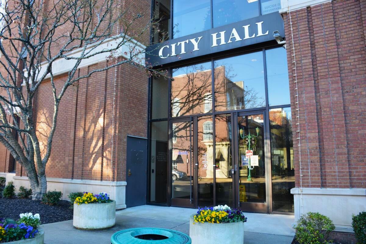 Clarksville City Hall in 2021. (Clarksville Now archives)