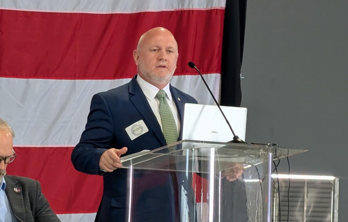 Clarksville mayor candidate Mark Riggins speaks at the Clarksville Industrial Association meeting on May 7, 2026. (Chris Smith)