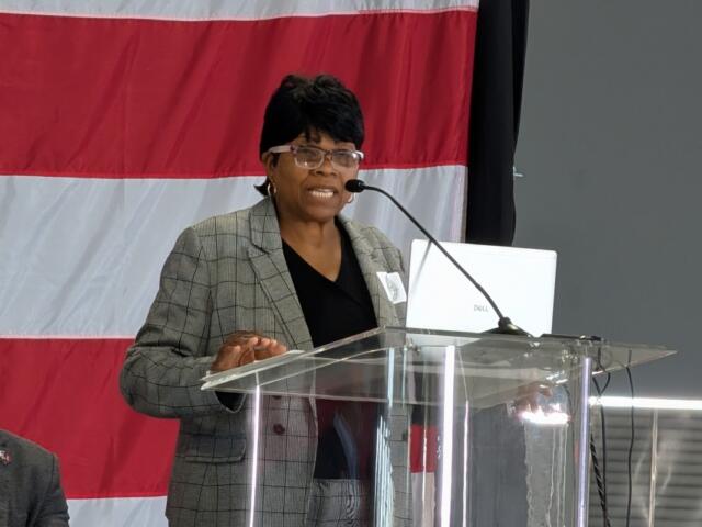Clarksville mayor candidate Wanda Smith speaks at the Clarksville Industrial Association meeting on May 7, 2026. (Chris Smith)