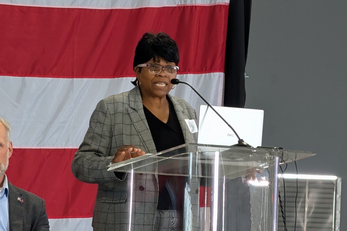 Clarksville mayor candidate Wanda Smith speaks at the Clarksville Industrial Association meeting on May 7, 2026. (Chris Smith)