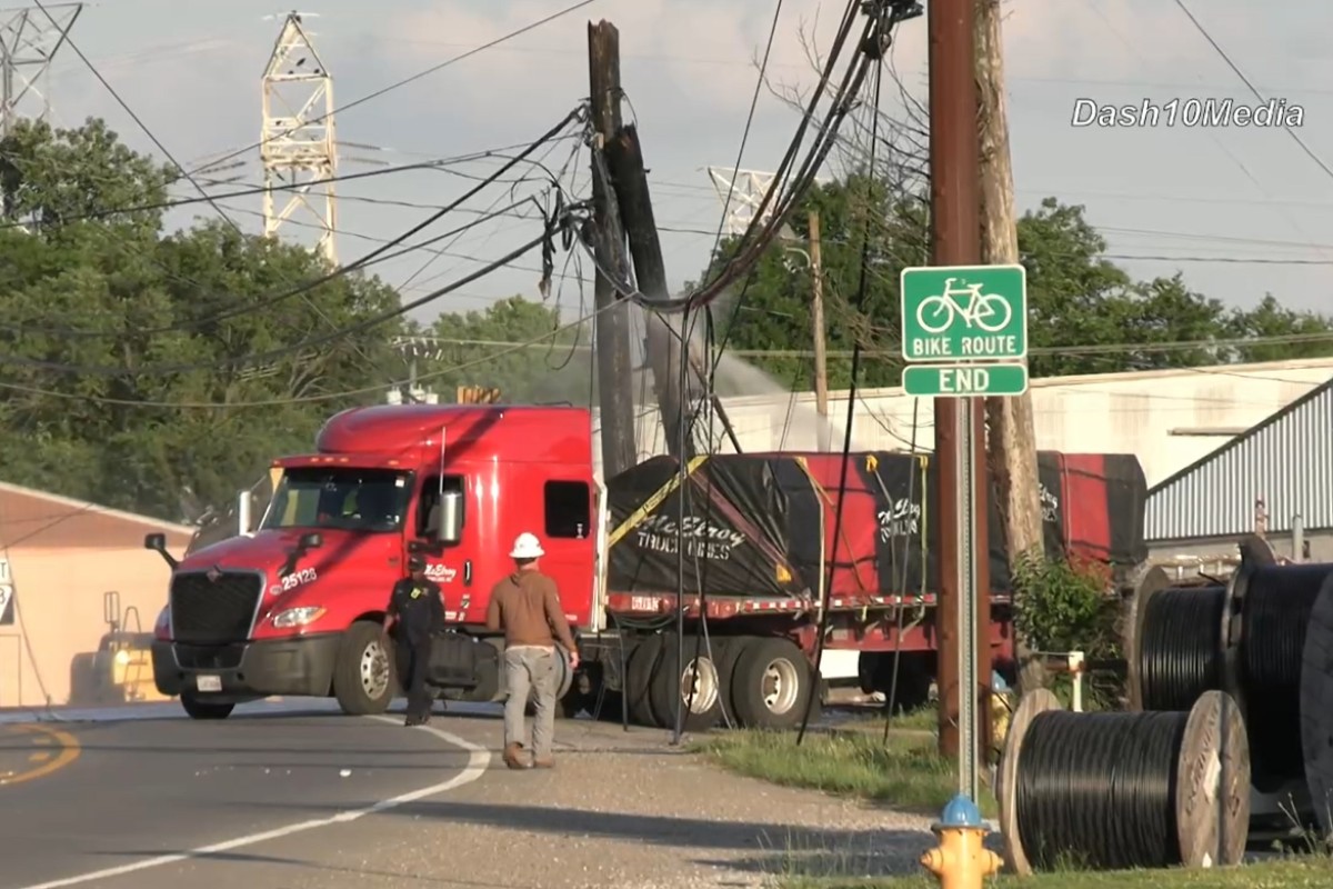 A semi crashed on Kraft Street on May 4, 2026. (Enrique Hernandez, Dash 10 Media)