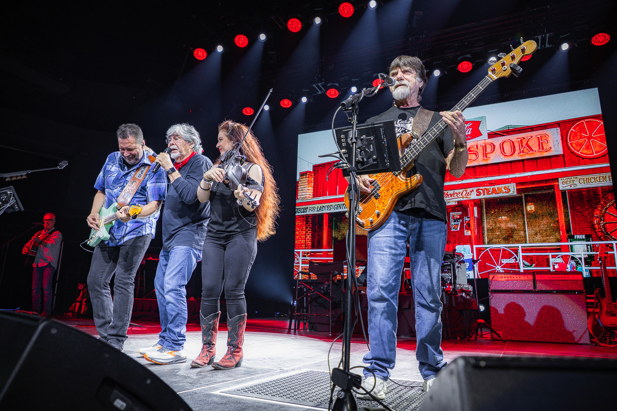 Alabama and the Gatlin Brothers perform at F&M Bank Arena on June 11, 2026. (Wesley Irvin)