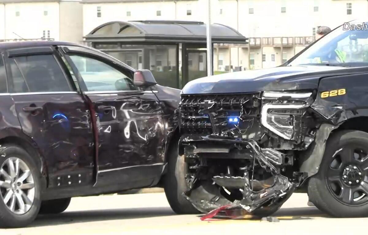 Crash on Tiny Town Road following Christian County Sheriff's Office chase into Clarksville on June 10, 2026. (Enrique Hernandez, Dash 10 Media)