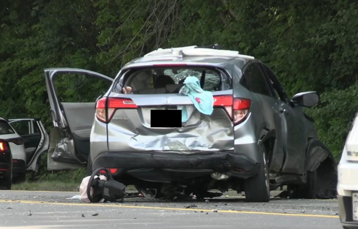 Four vehicles wrecked on Fort Campbell Boulevard on June 25, 2026. (Enrique Hernandez, Dash 10 Media)