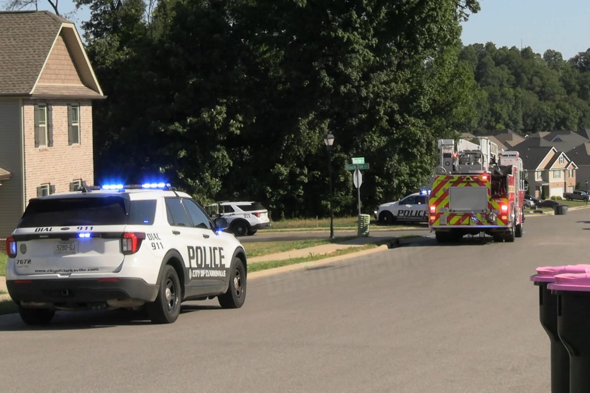 A teenager on a bicycle collided with an SUV on Black Oak Circle on Aug. 18, 2026. (Enrique Hernandez, Dash 10 Media)
