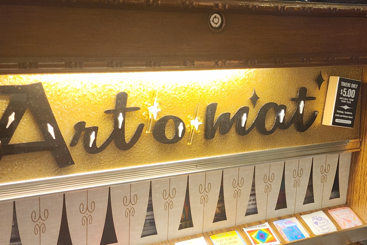 Art-o-mat at Customs House brings original artwork to Clarksville one token at a time - ClarksvilleNow.com