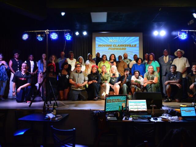 The Democratic watch party at Joker's Comedy Club on Aug. 6, 2026. (Nia Holland)