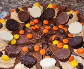 Reese's cheesecake at Kinlea's Cheesecakes at 125 Franklin St. downtown Clarksville. (Reggie Outland, Contributed)