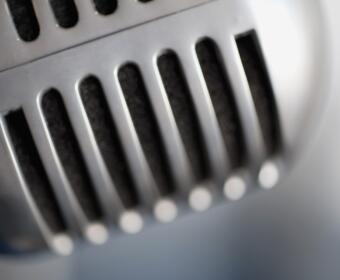 Microphone (Metro Creative)