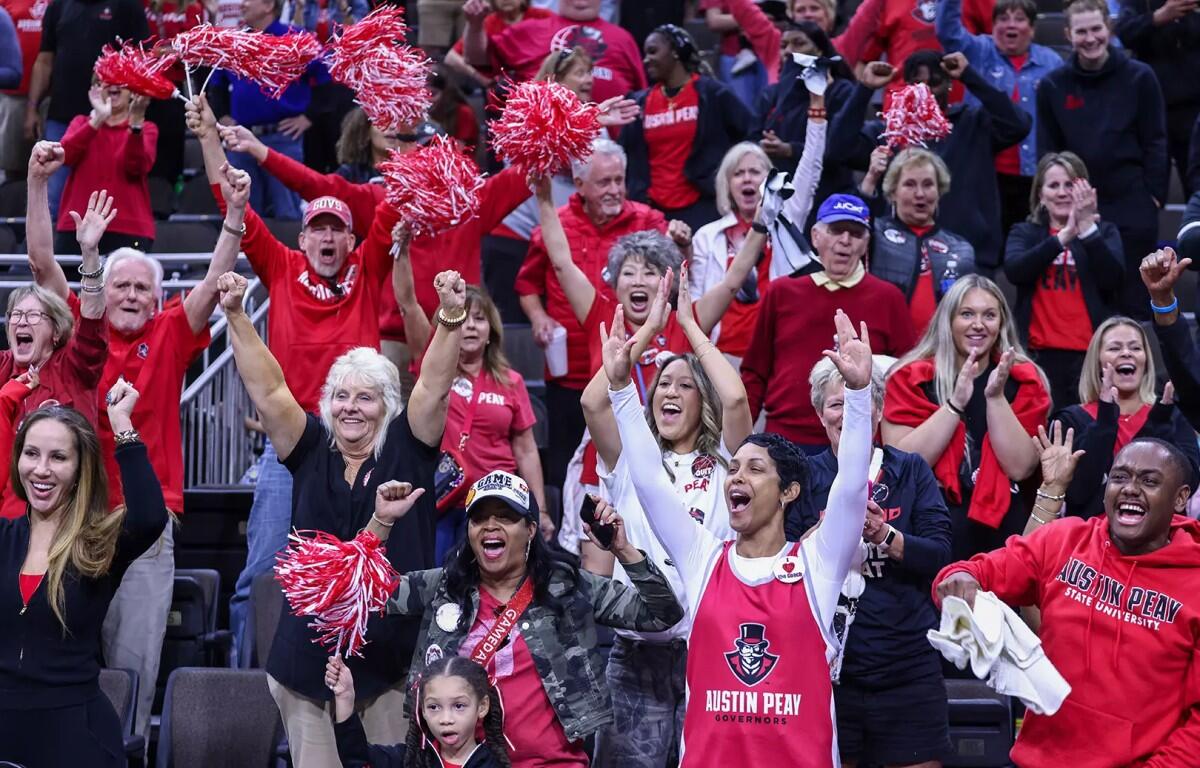 Austin Peay men’s basketball team faces Stetson in the ASUN Tournament in Jacksonville, Florida, on March 6, 2026. (Casey Crigger, APSU Athletics)