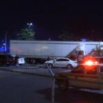 A semi truck driver veered off of Wilma Rudolph Boulevard and into parking lots on Sept. 18, 2026. (Enrique Hernandez, Dash 10 Media)