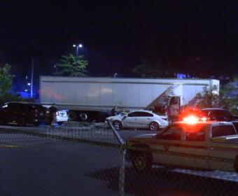 A semi truck driver veered off of Wilma Rudolph Boulevard and into parking lots on Sept. 18, 2026. (Enrique Hernandez, Dash 10 Media)