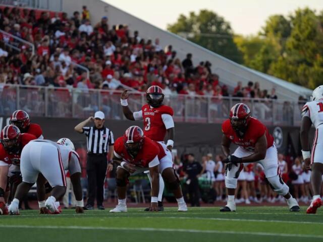 Chris Parson leads the offense against Gardner-Webb on Thursday, August 27. (Kylan Warren, APSU Athletics).