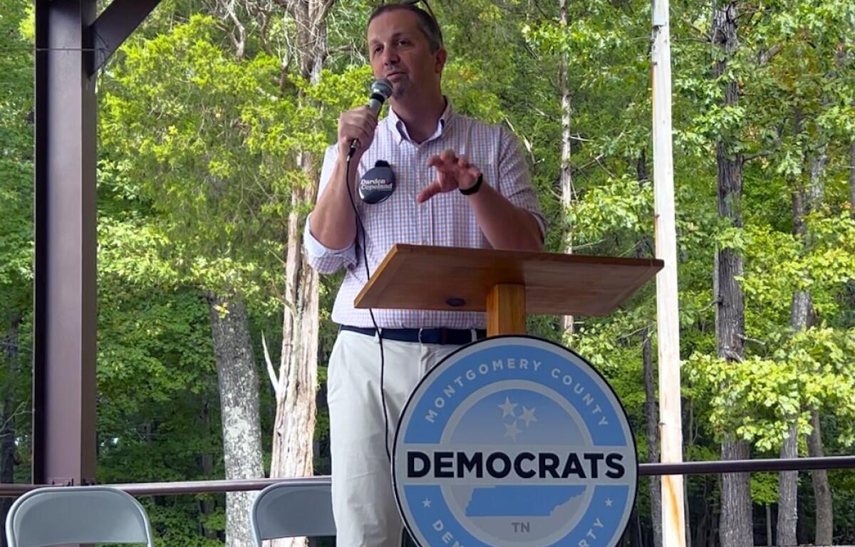 Darden Copeland at the Blue South BBQ in Clarksville on Sept. 26, 2026. (Patricia Galarza-Grillasca)