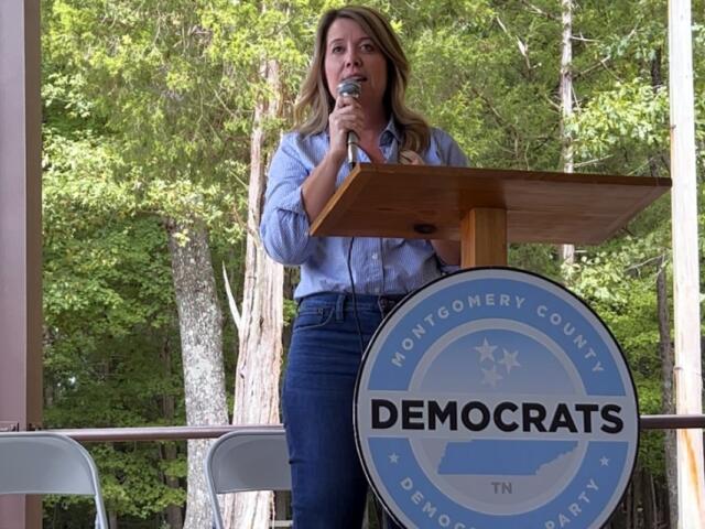 Jerri Green at the Blue South BBQ in Clarksville on Sept. 26, 2026. (Patricia Galarza)