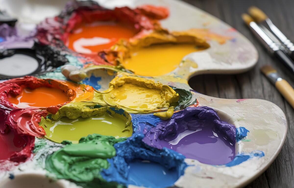 Art, artists, paint, painting, colors (Metro Creative Services)