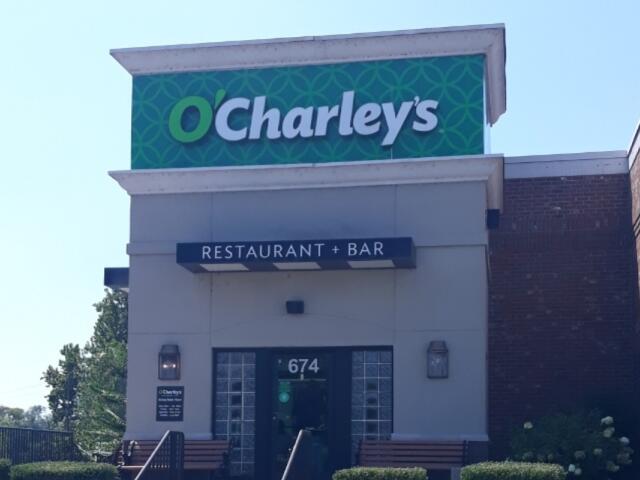 O'Charley's location in Clarksville at 674 N Riverside Dr. (Lee Erwin)