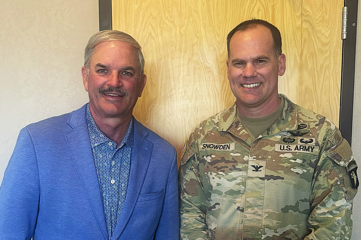 Charlie Koon, left, and Col. Mike Snowden