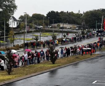 President Donald Trump's midterm rally at F&M Bank Arena in Clarksville, TN, on Oct. 10, 2026. (Patricia Galarza, Clarksville Now)