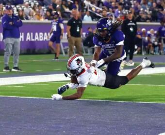 Denver Harper in the end zone as Austin Peay State University plays North Alabama on Oct. 24, 2026. (Spencer Smith, APSU Athletics)
