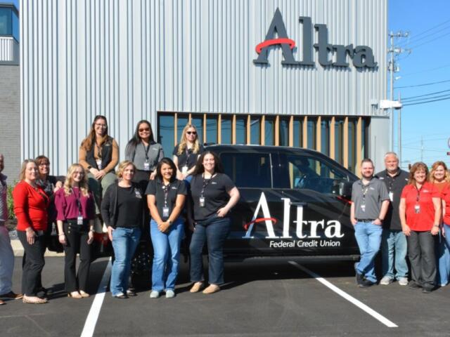 The Altra Federal Credit Union team at the ribbon cutting for their new Sango location on Oct. 21, 2026. (Lee Erwin)