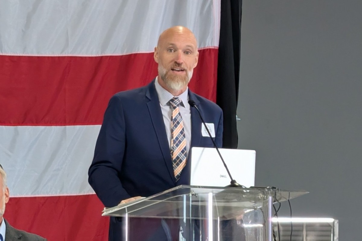 Clarksville mayor candidate Brian Zacharias speaks at the Clarksville Industrial Association meeting on May 7, 2026. (Chris Smith)