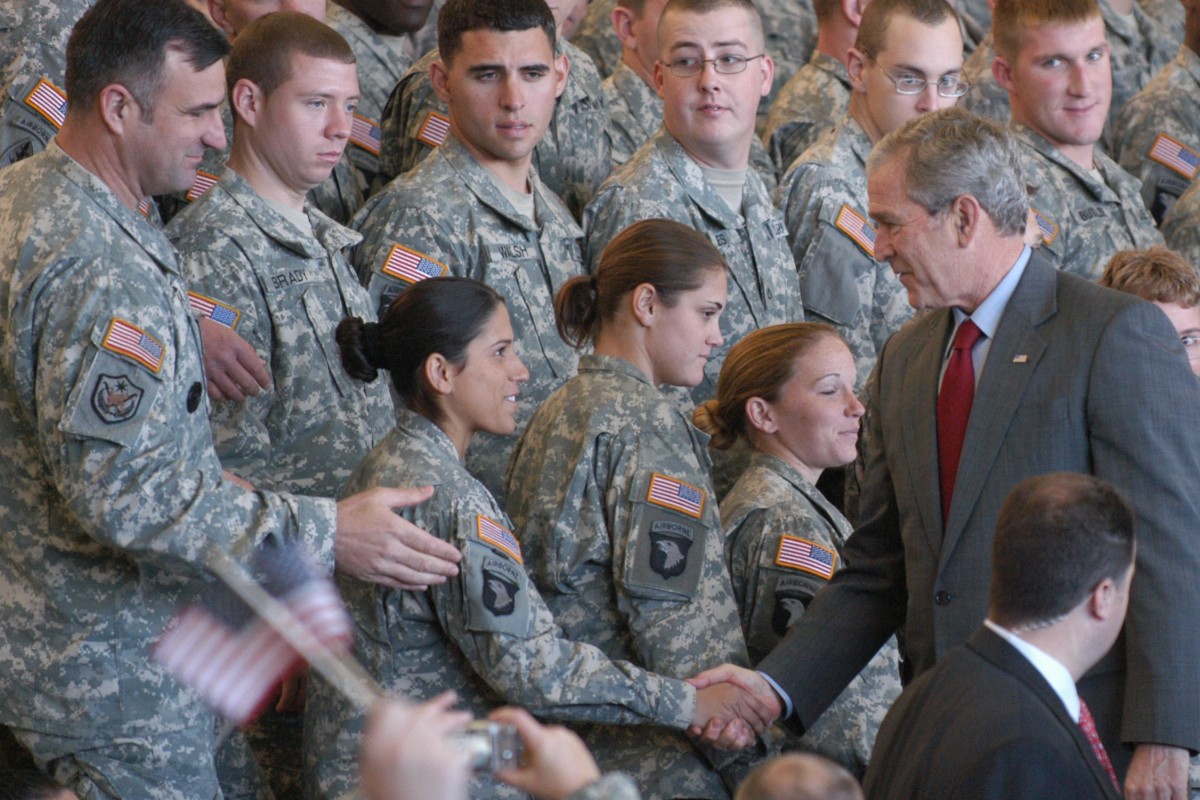 President Bush shakes hands with soldiers at Fort Campbell, Ky. during a visit on Nov. 25, 2008. (U.S. Army photo)