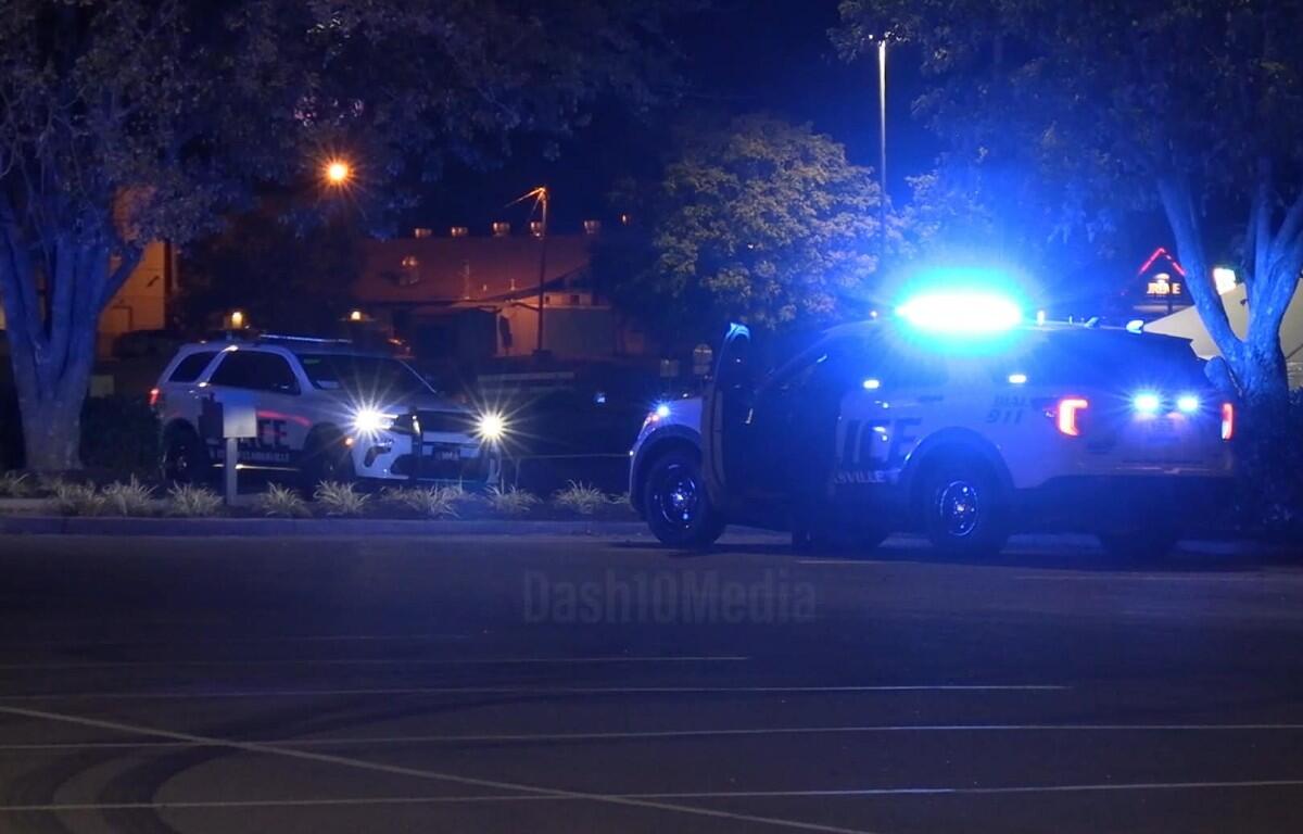 Gunfire behind a store on Wilma Rudolph Boulevard on Oct. 17, 2026. (Enrique Hernandez, Dash 10 Media)