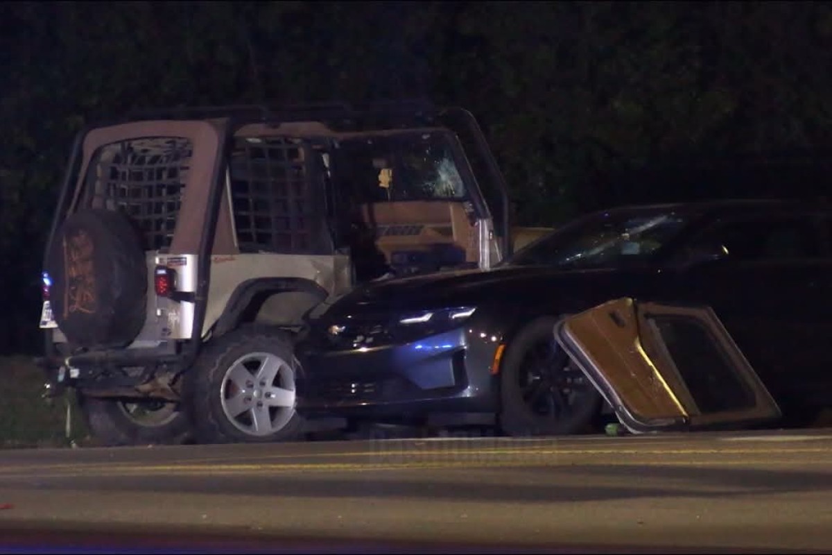 A Jeep and a sedan crashed at the Bypass and Cumberland Drive on Oct. 18, 2026. (Enrique Hernandez, Dash 10 Media)