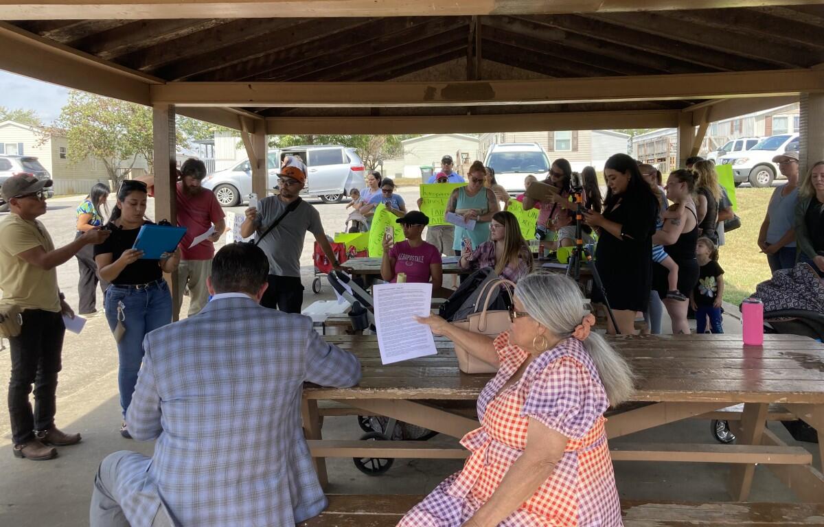Belleglade Mobile Home Community town hall meeting with residents, management team, as well as Mayor Wes Golden and County Commissioner Lisa Prichard. (Christian Brown)